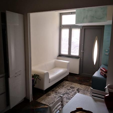 La Casa Di Valentina Apartment Вадо Лигуре Екстериор снимка