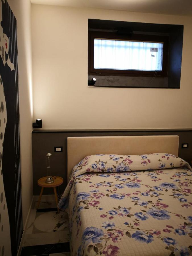 La Casa Di Valentina Apartment Вадо Лигуре Екстериор снимка